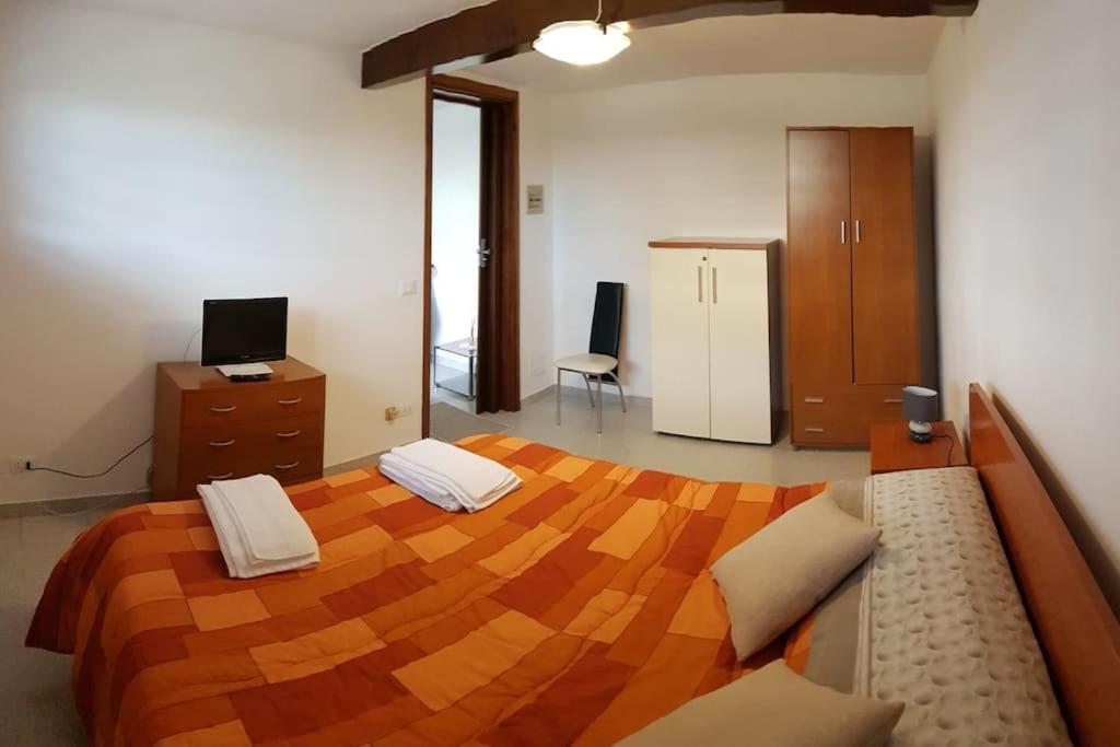 Appartamento Al Camino Тори ди Куартезоло Екстериор снимка